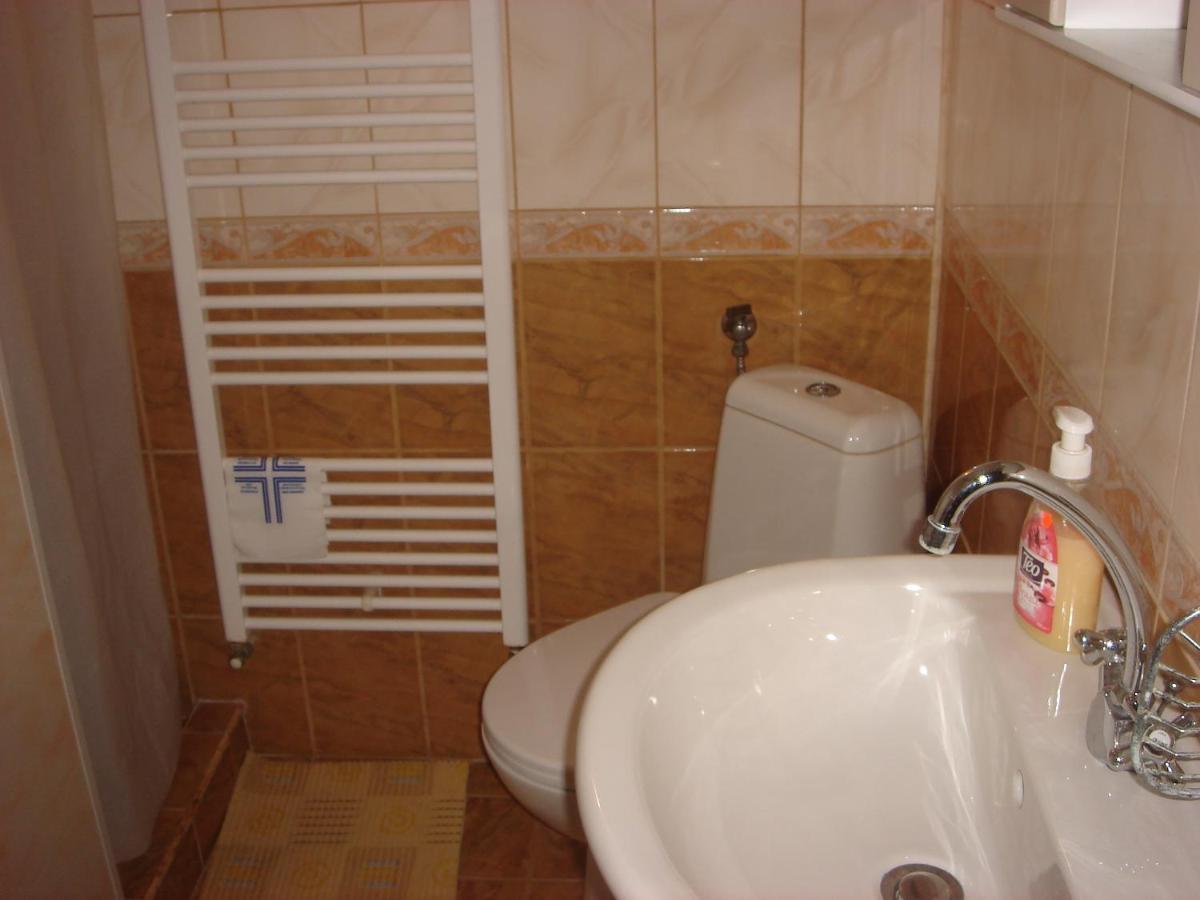 Къща Под Наем Petrova Hotel Cherven  Luaran gambar