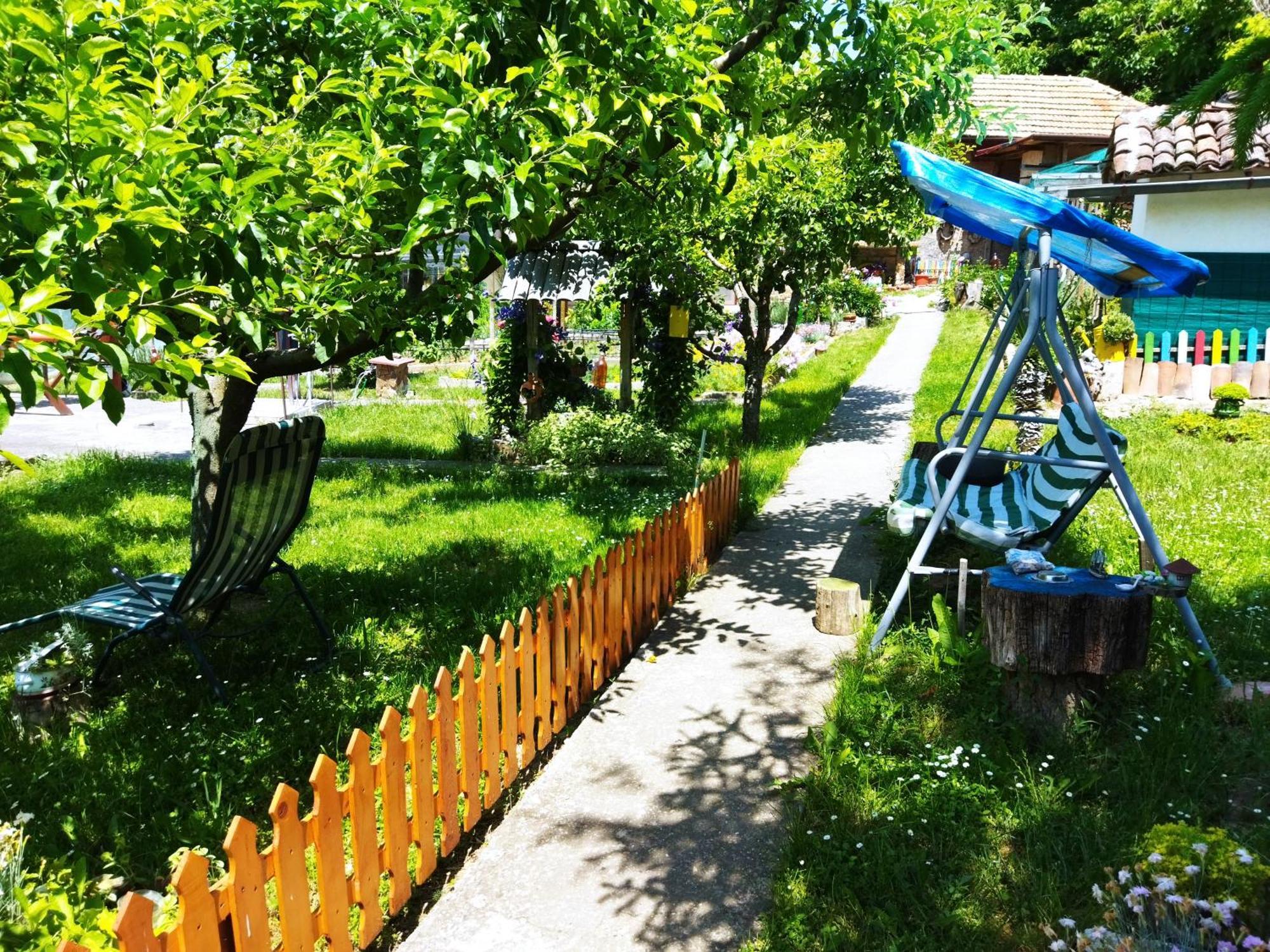 Къща Под Наем Petrova Hotel Cherven  Luaran gambar